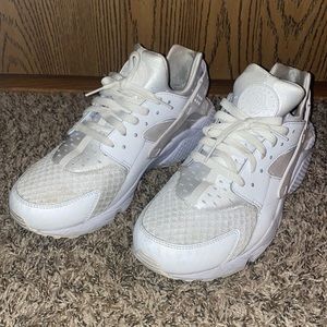 Nike Air Huarache Size 11